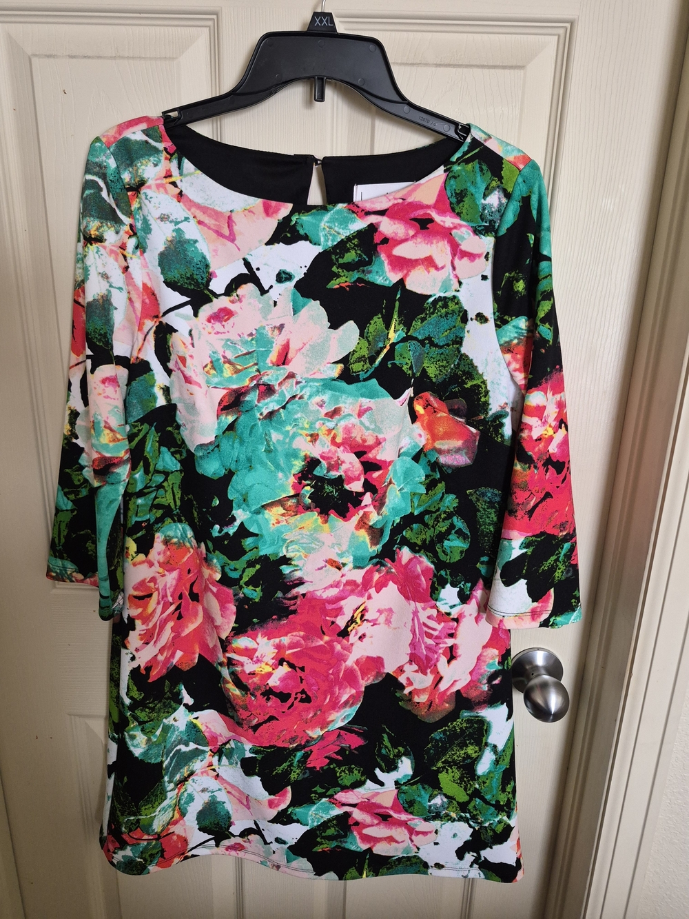 Size 10 Nicole Miller Floral Shift Dress - Pink, Green & Black
